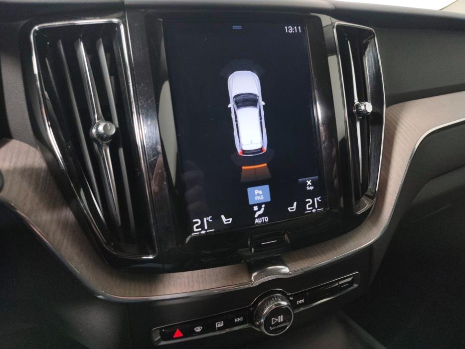 VOLVO XC60 2018