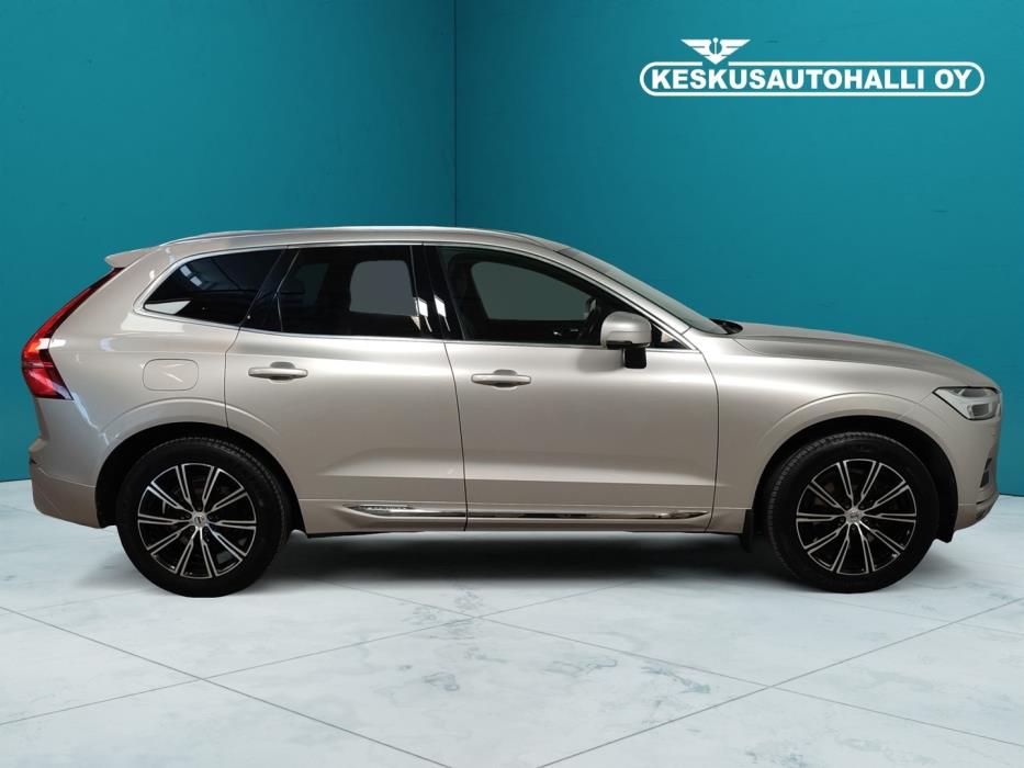 VOLVO XC60 2018