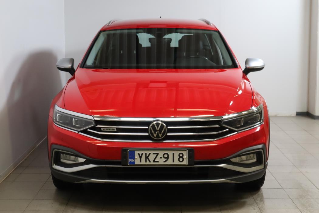 VOLKSWAGEN Passat 2022