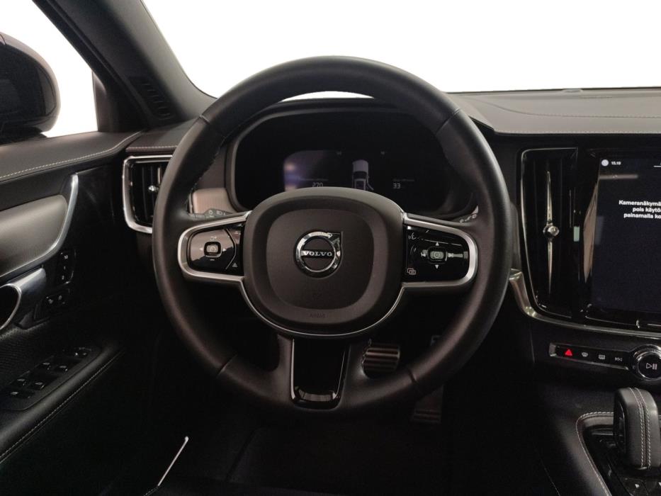 VOLVO V90 2022