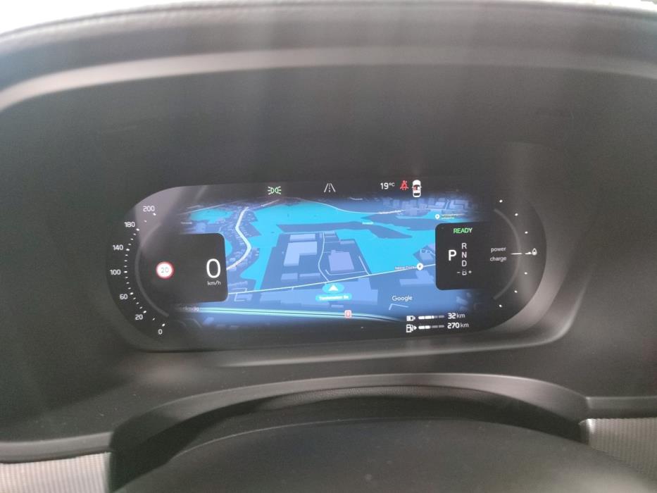 VOLVO V90 2022