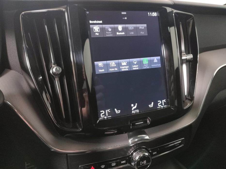 VOLVO XC60 2019