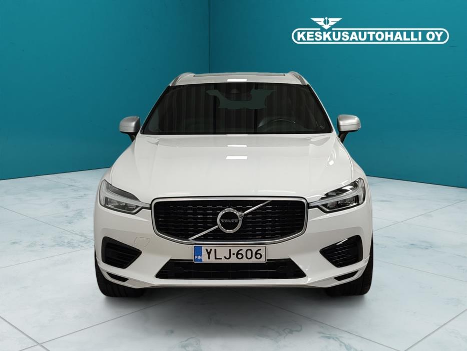 VOLVO XC60 2019