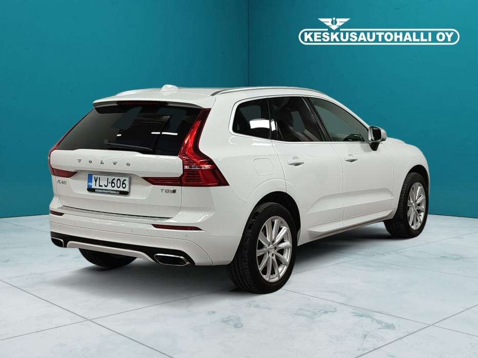 VOLVO XC60 2019