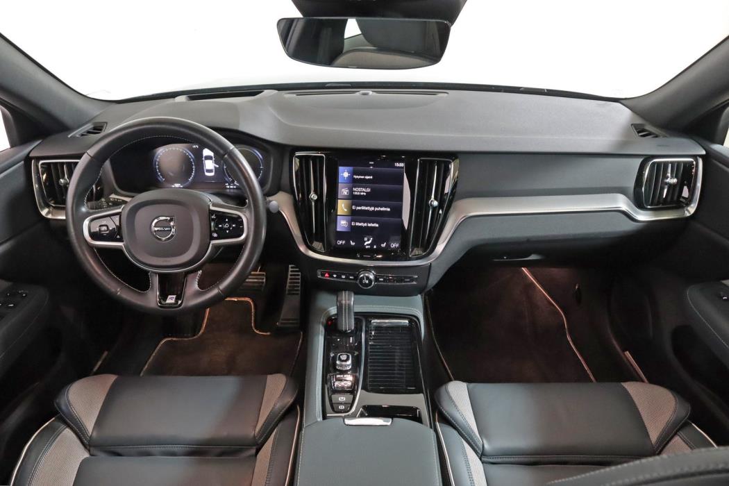 VOLVO S60 2020