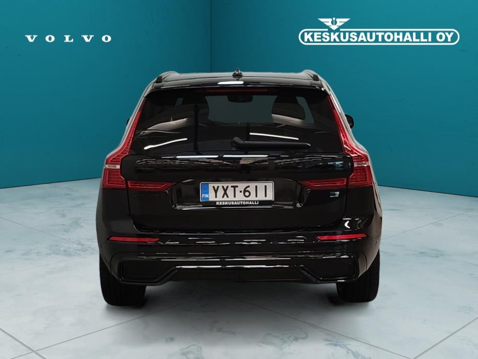 VOLVO XC60 2024