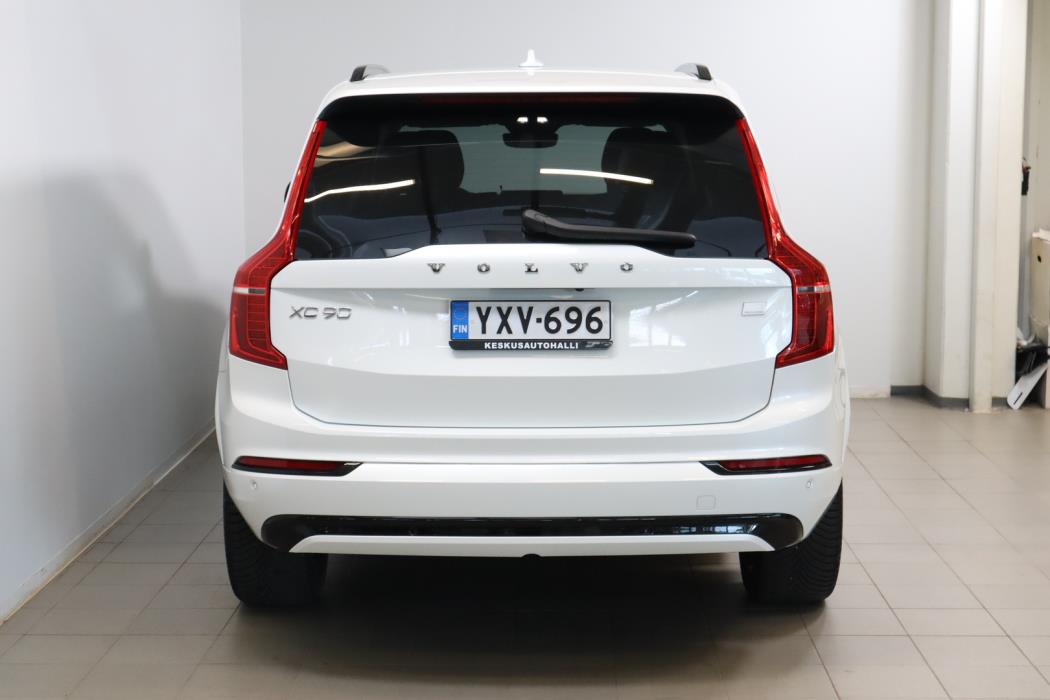 VOLVO XC90 2024
