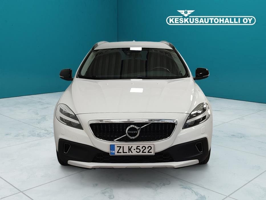 VOLVO V40 Cross Country 2017