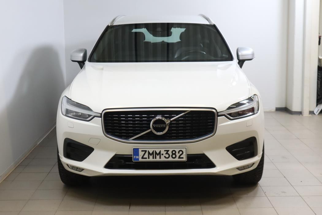 VOLVO XC60 2019
