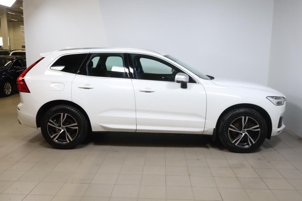 VOLVO XC60 2019