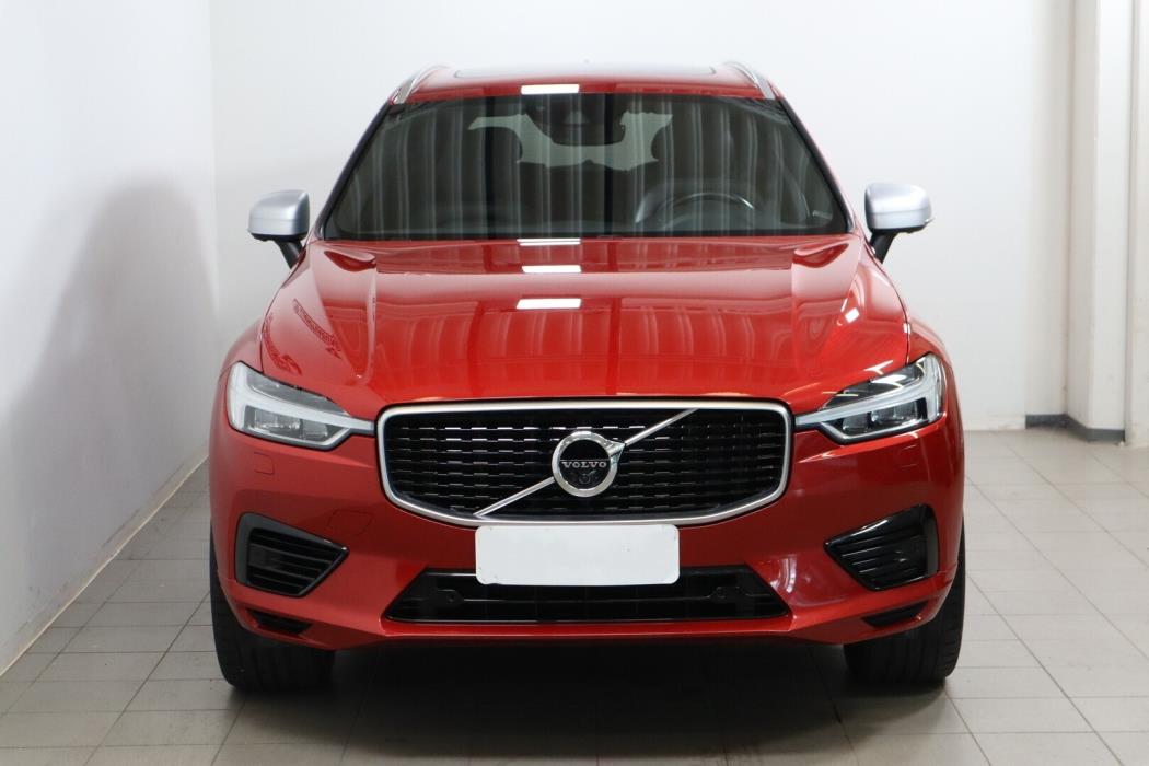 VOLVO XC60 2018