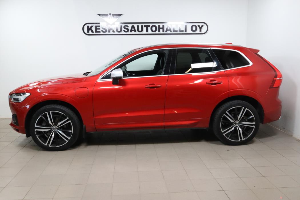 VOLVO XC60 2018