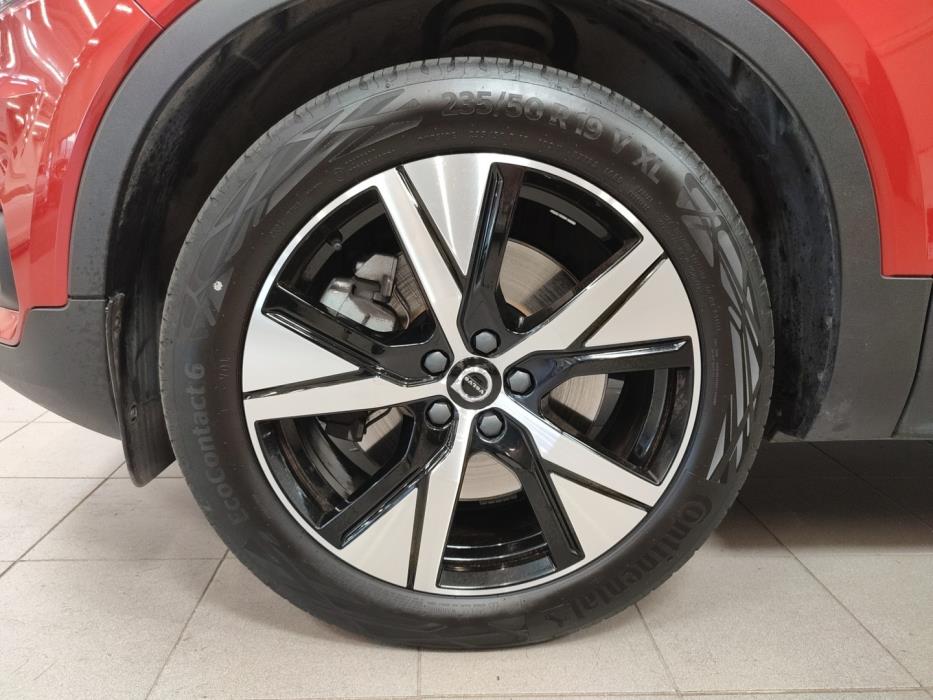 VOLVO XC40 2022