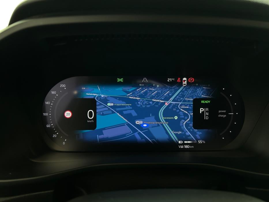 VOLVO XC40 2023