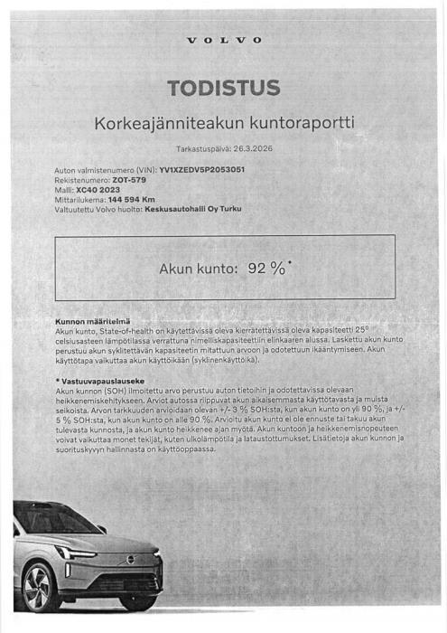 VOLVO XC40 2023