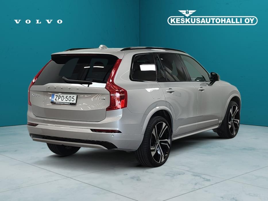 VOLVO XC90 2025