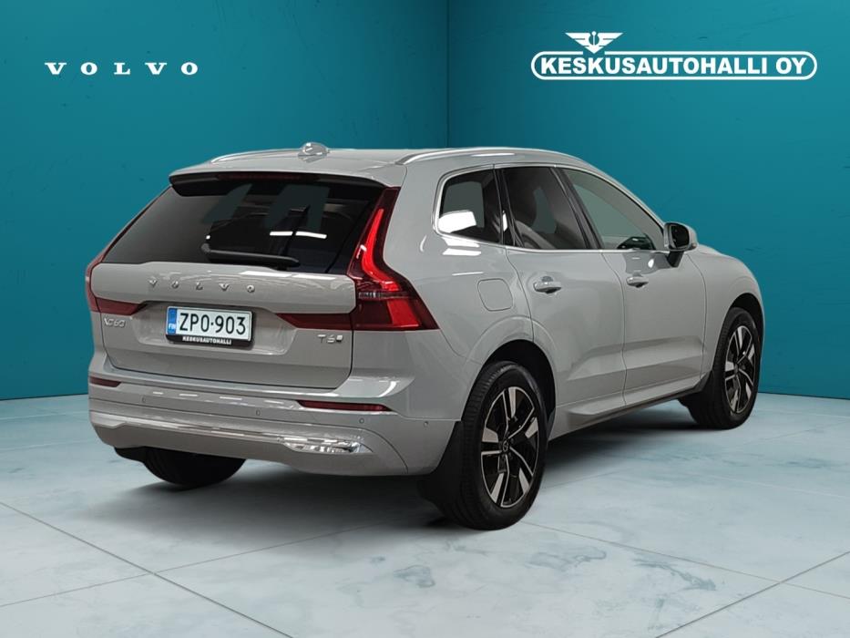 VOLVO XC60 2026