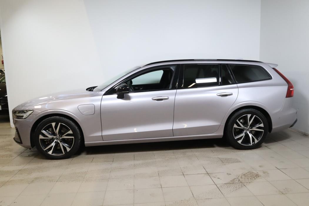 VOLVO V60 2026