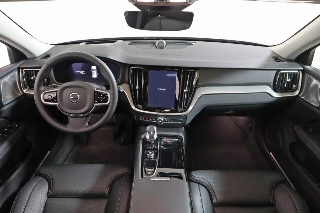 VOLVO V60 2026