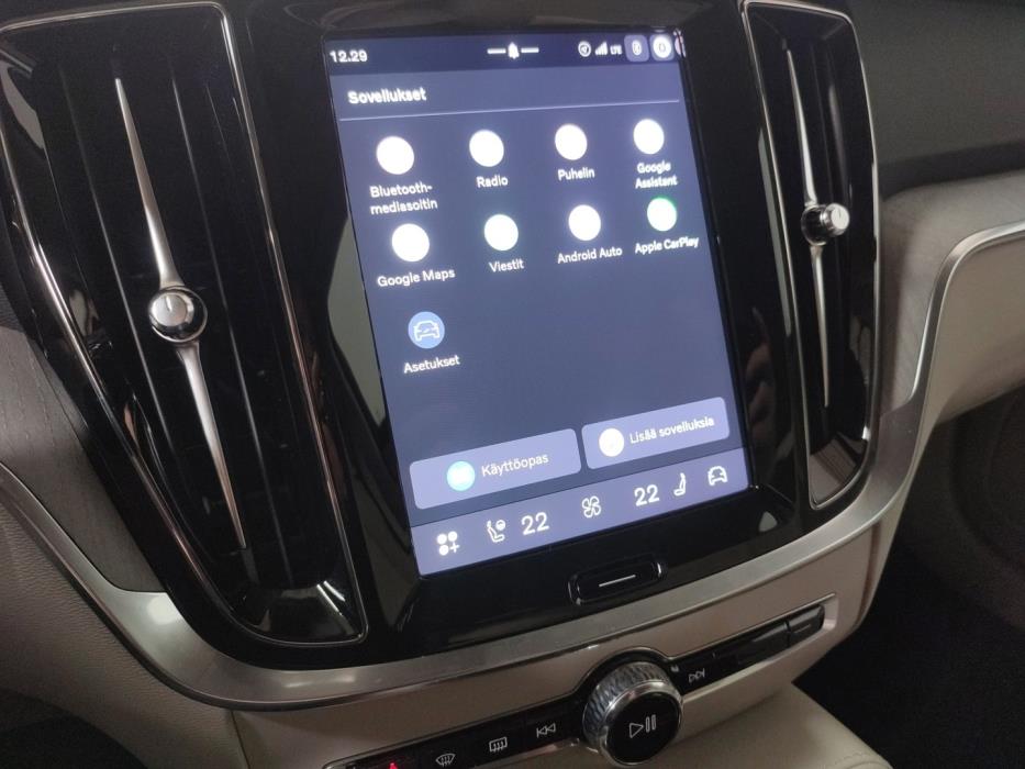 VOLVO V60 2026