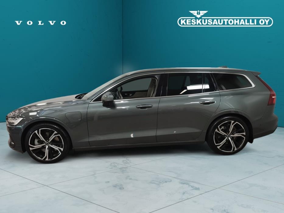 VOLVO V60 2026