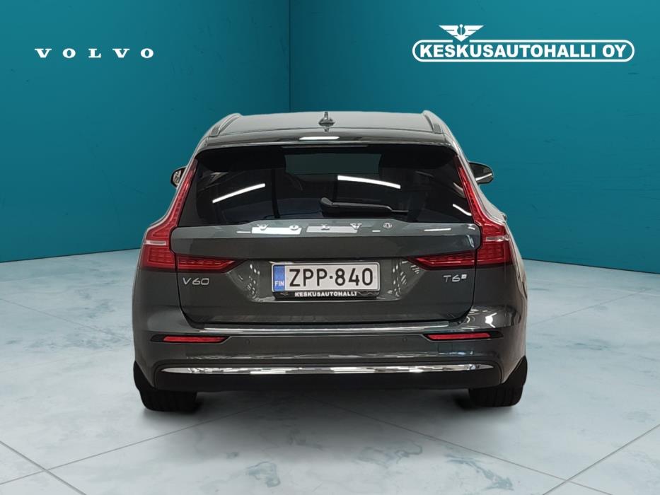 VOLVO V60 2026