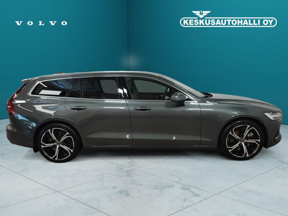 VOLVO V60 2026