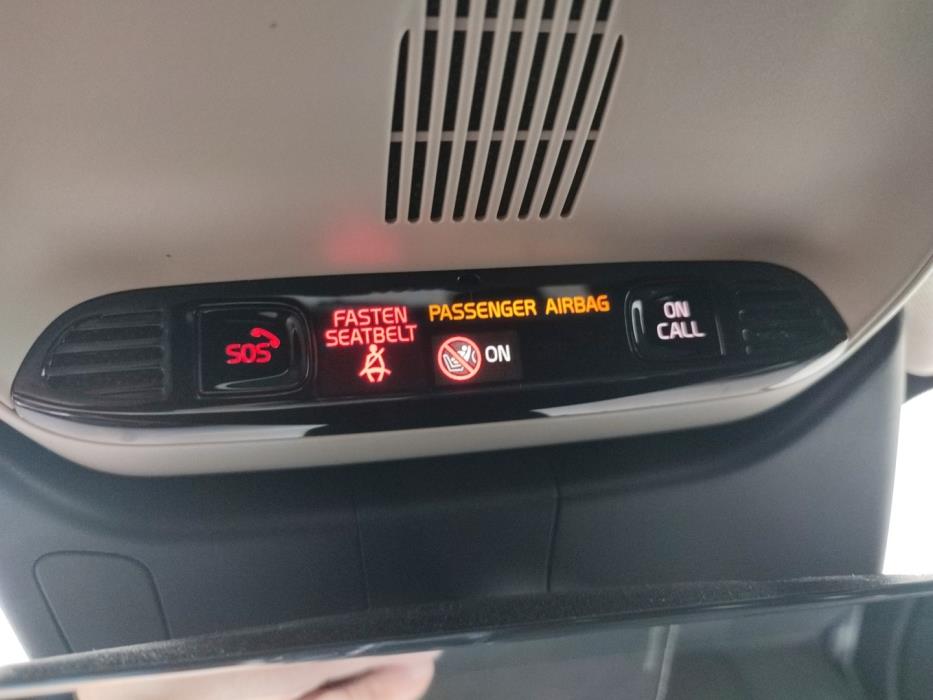 VOLVO V60 2021