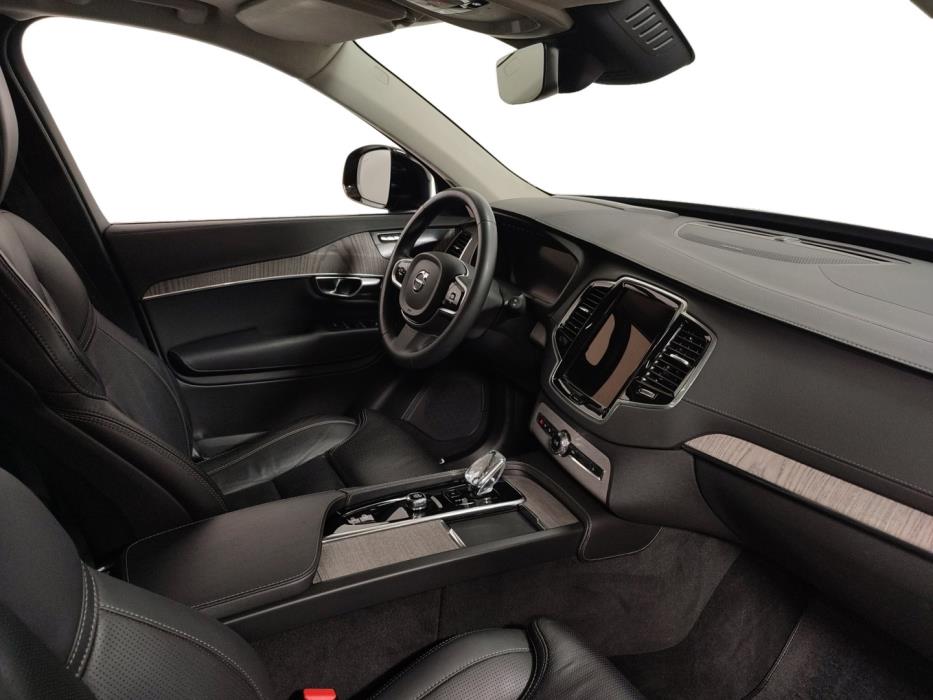 VOLVO XC90 2023