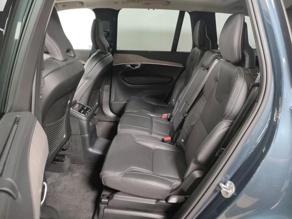 VOLVO XC90 2023