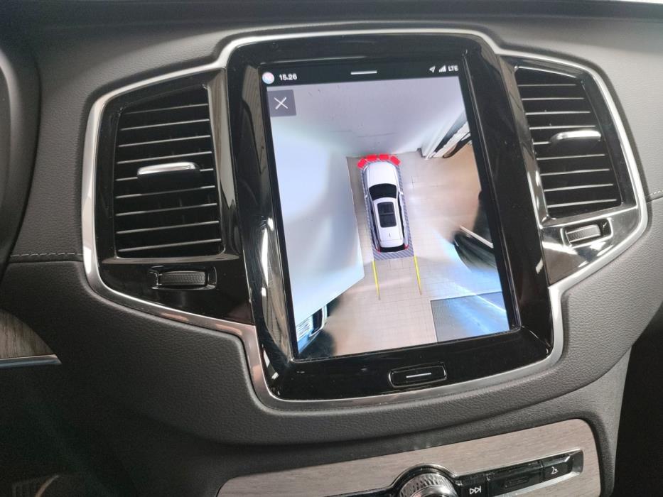 VOLVO XC90 2023