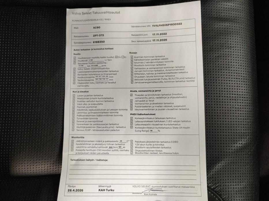 VOLVO XC90 2023
