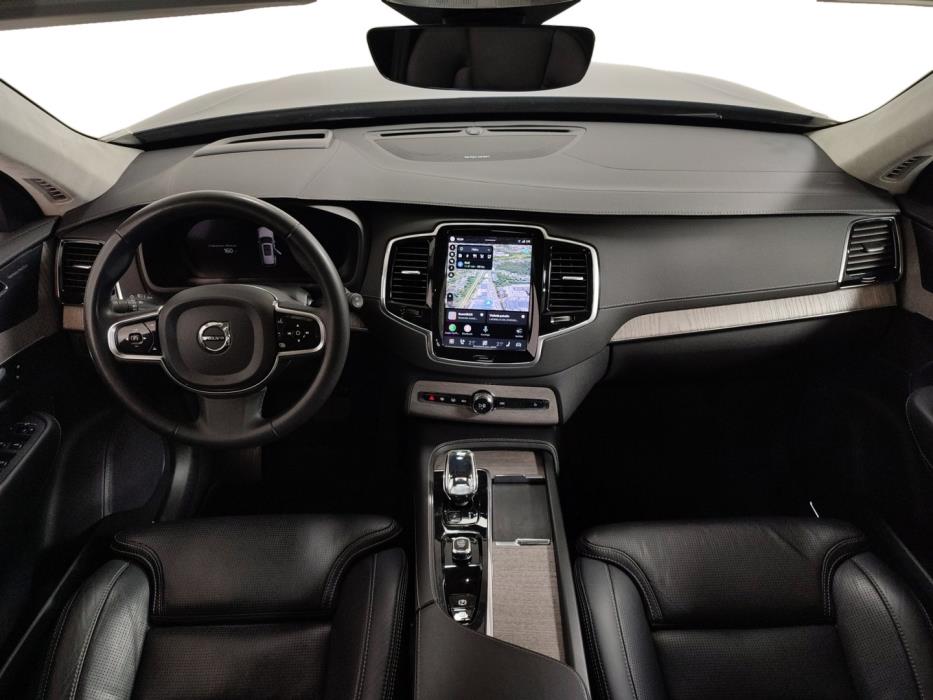 VOLVO XC90 2023