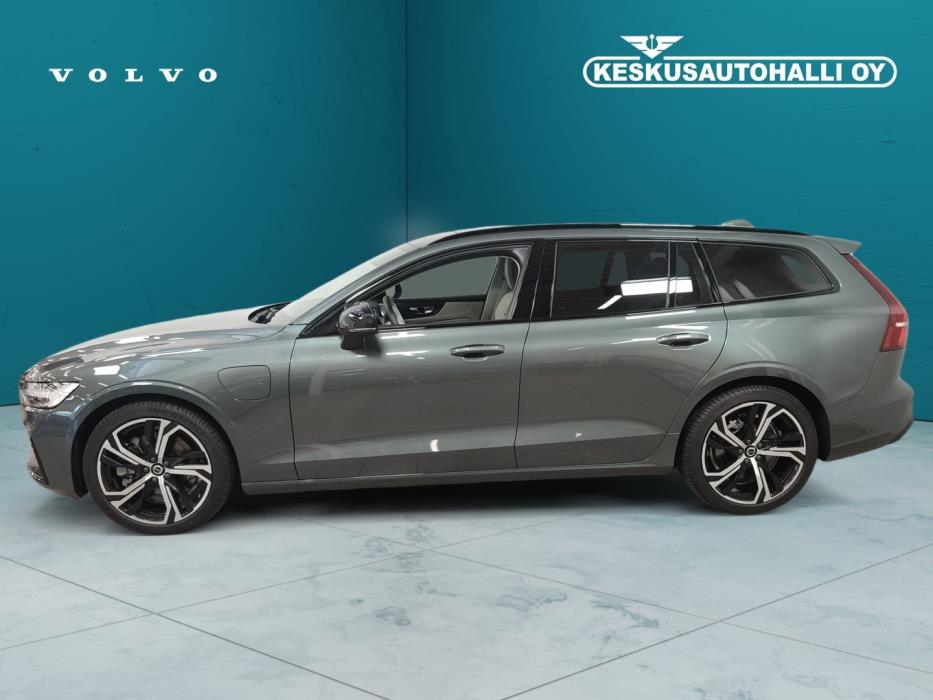VOLVO V60 2026