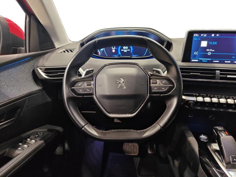 PEUGEOT 3008 2019