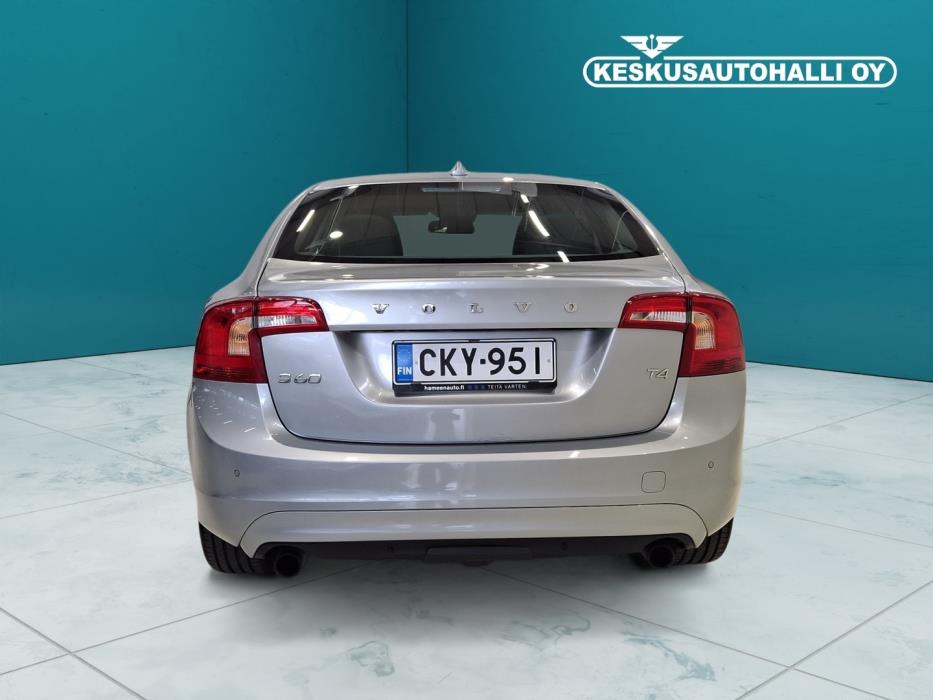 VOLVO S60 2017