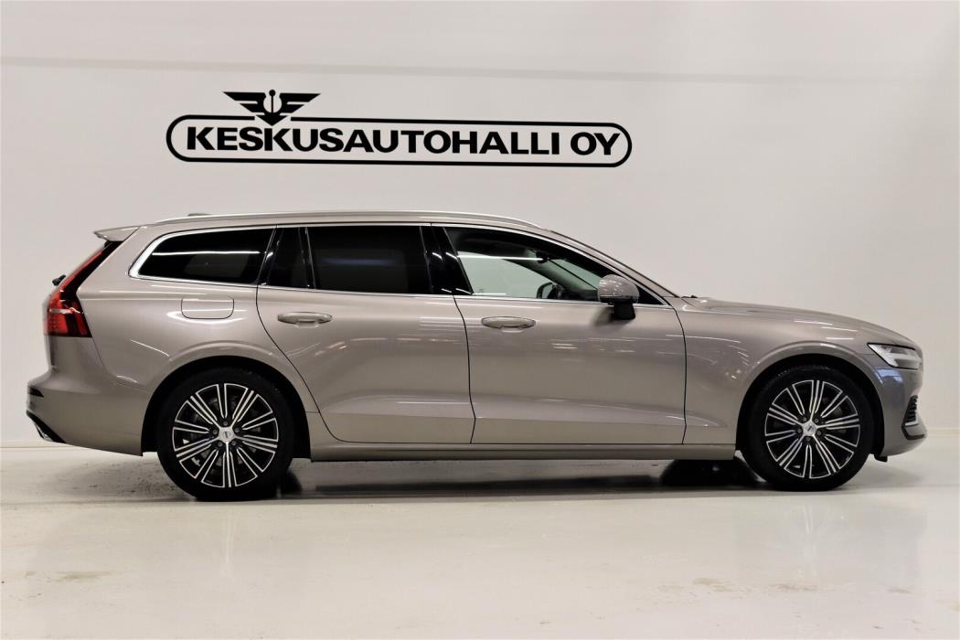 VOLVO V60 2019