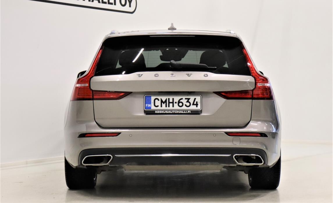 VOLVO V60 2019