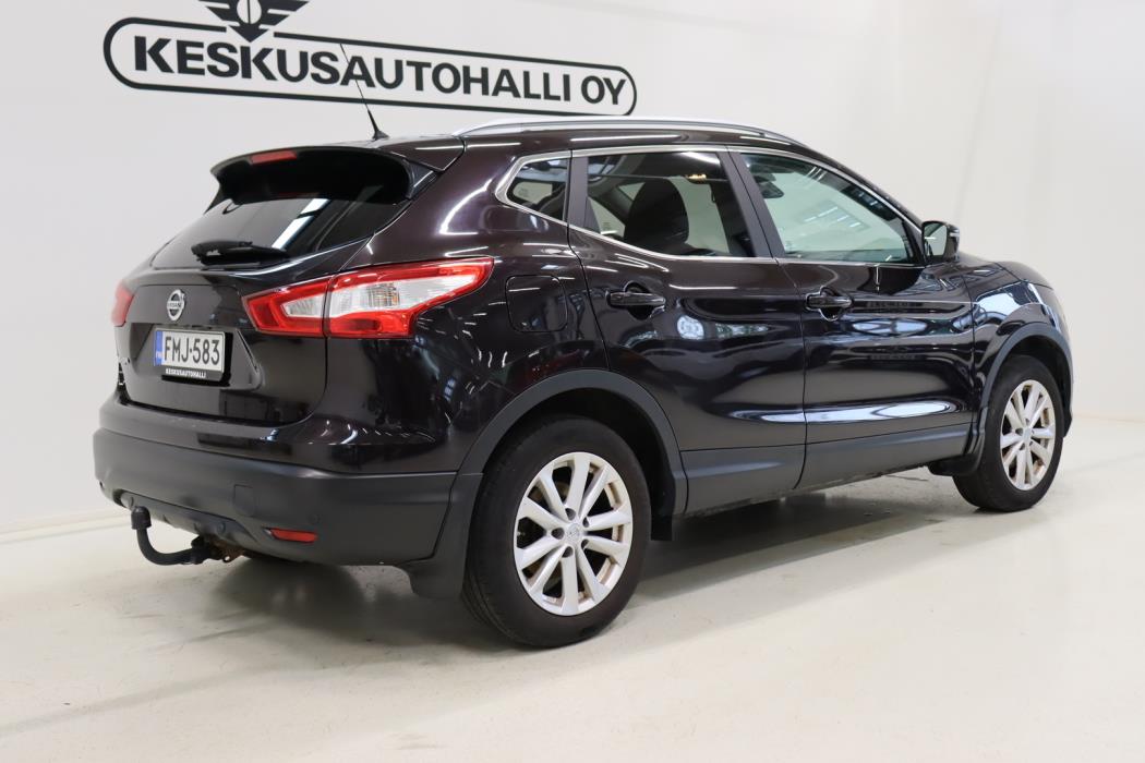 NISSAN Qashqai 2017
