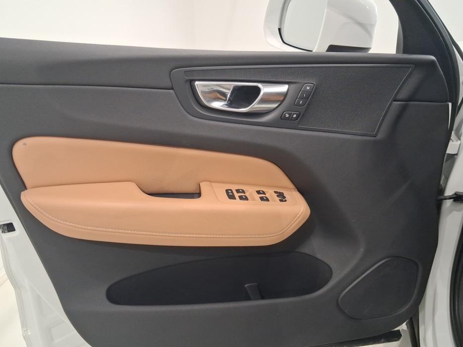 VOLVO XC60 2020