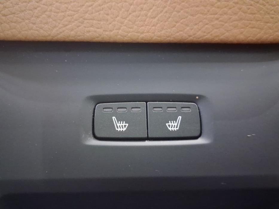 VOLVO XC60 2020