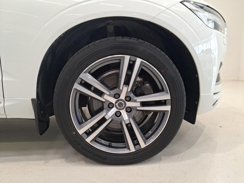 VOLVO XC60 2020