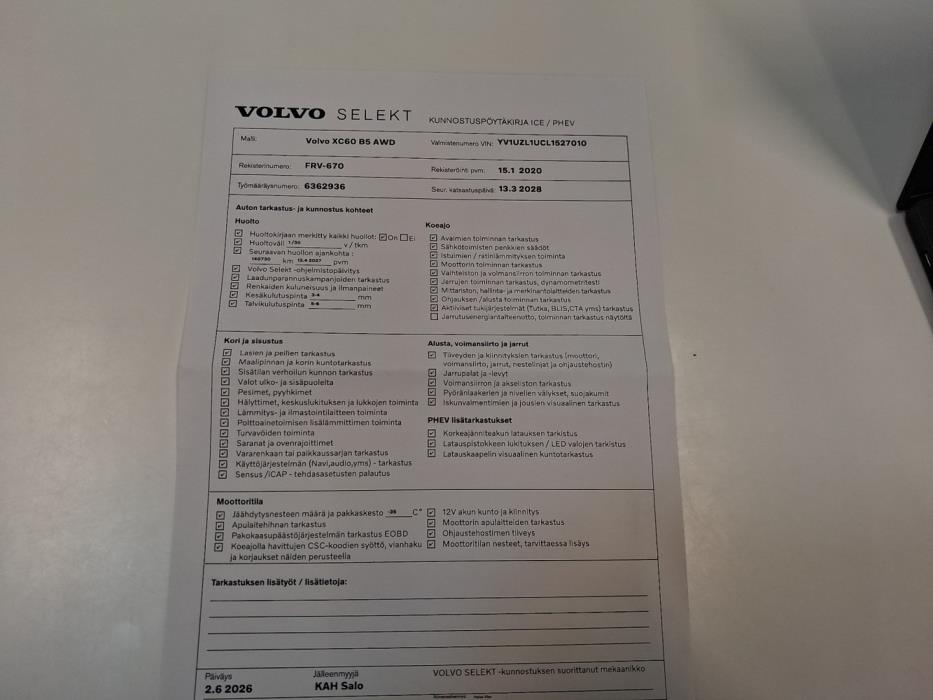 VOLVO XC60 2020