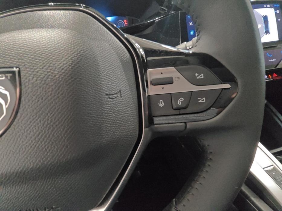 PEUGEOT 408 2026