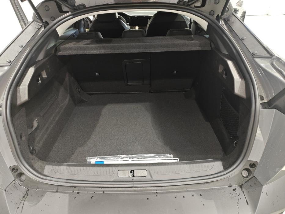 PEUGEOT 408 2026