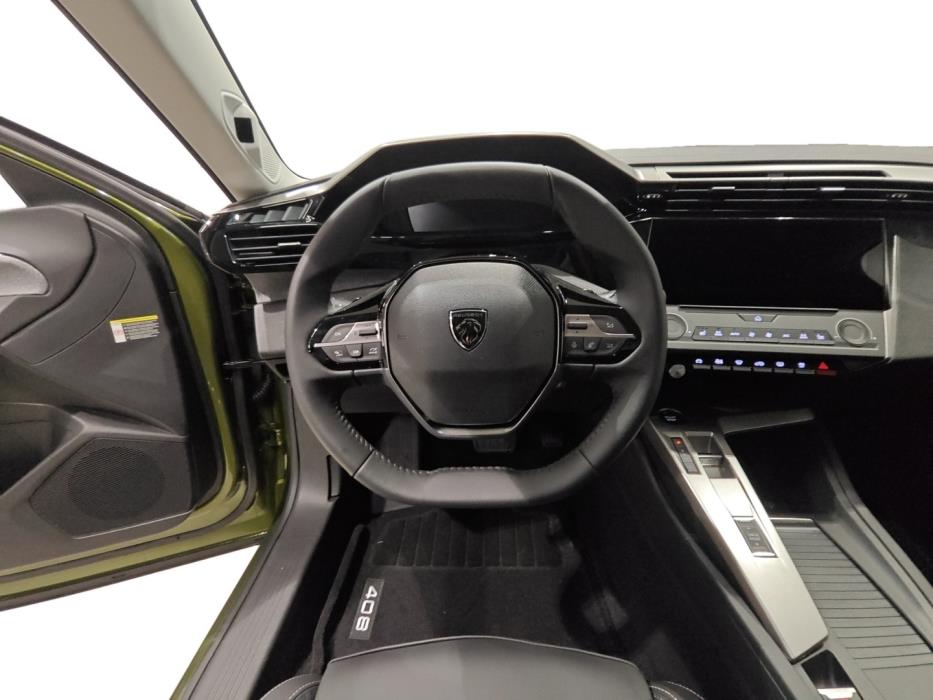PEUGEOT 408 2026