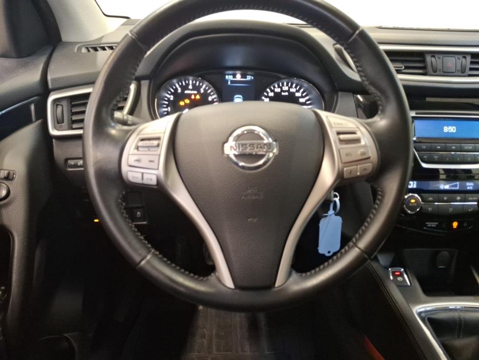 NISSAN Qashqai 2016