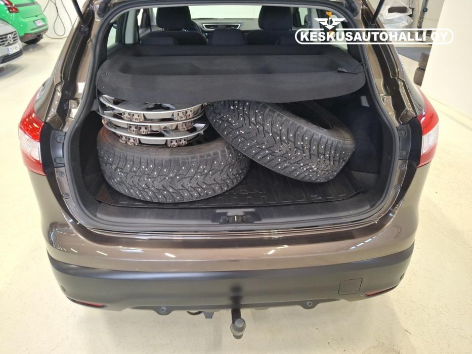 NISSAN Qashqai 2016
