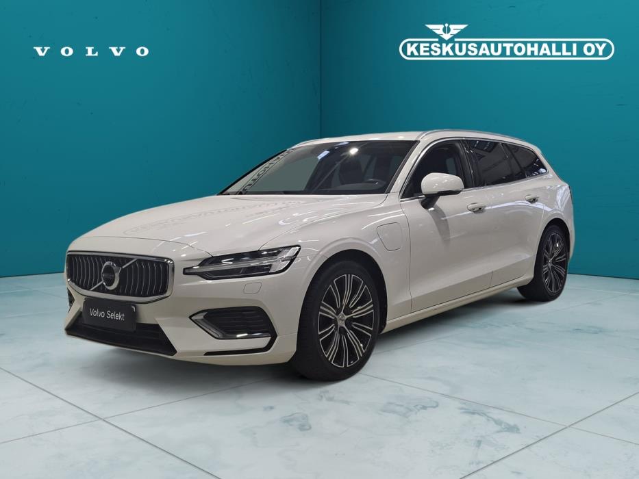 VOLVO V60 2022