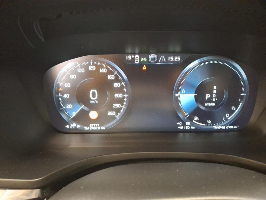 VOLVO V60 2022